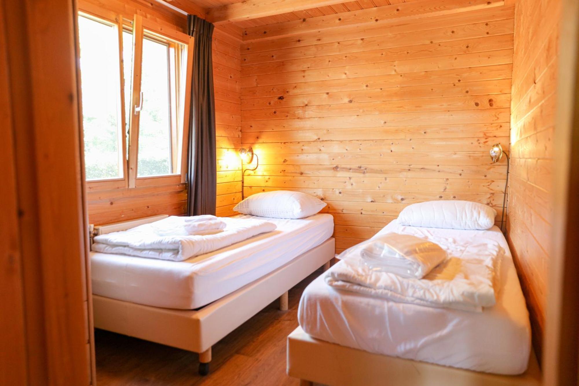 Camping Het Wieskamp Henxel エクステリア 写真